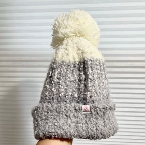 Cuddl Duds knitted hat